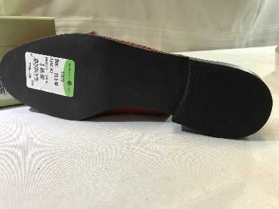 558994
