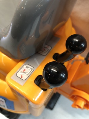 559702