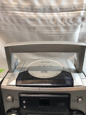 559972