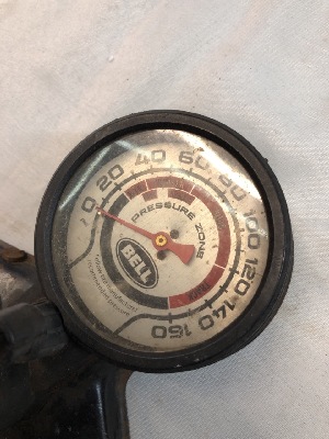 559988