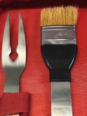 560196