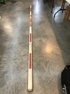 560245