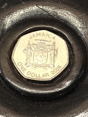 560428