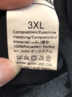 560896