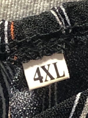 560899