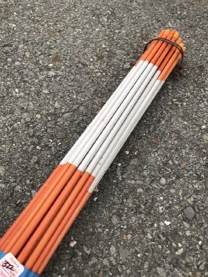 560992