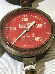 558954