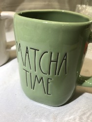 559180