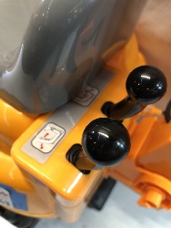 559702