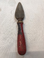 559889