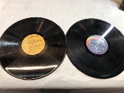 560009