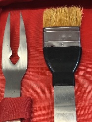 560196