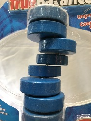 560735