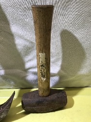 560849