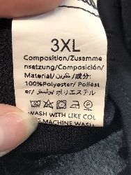 560896