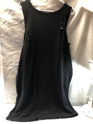 560918