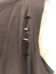 560919