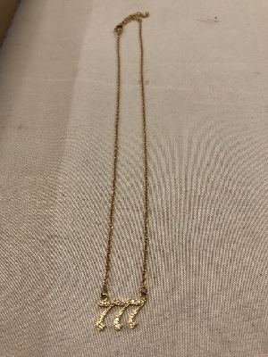 561500