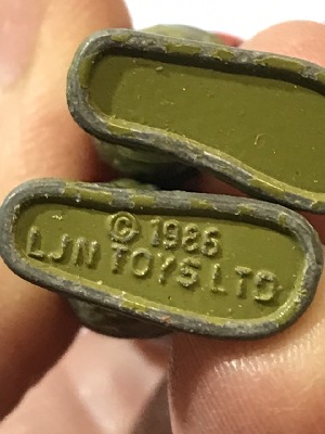 561560