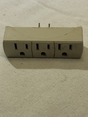 562309