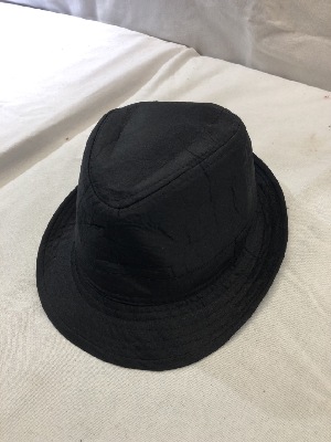 562504
