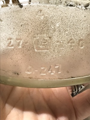 563793
