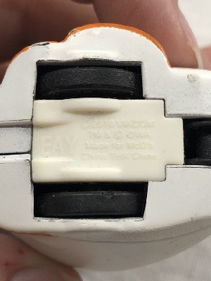 563876