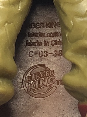 563890