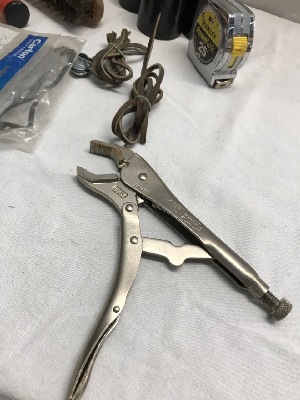 563920