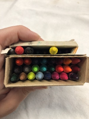 563926