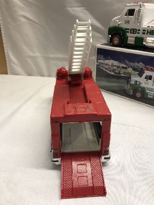 563934