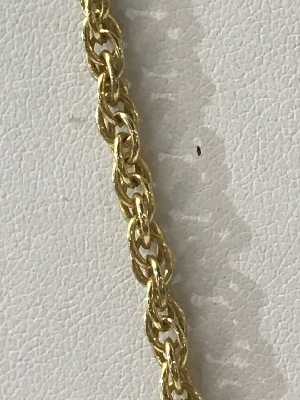 564143