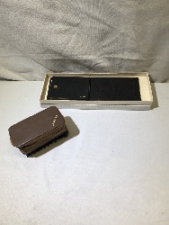 561383