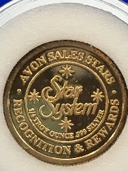 561926