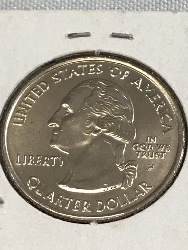 561974