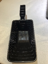 562043