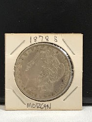 562076