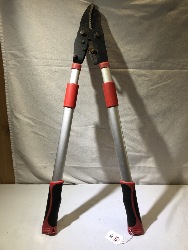 562093