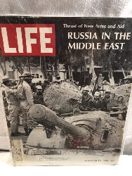 562349
