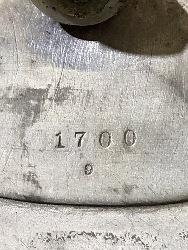 562487