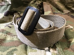 562498