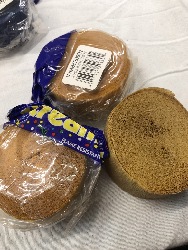 562519