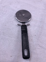 562711
