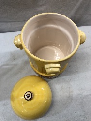 562956