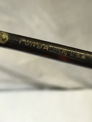 562975
