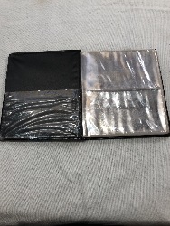 563908
