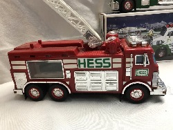 563932