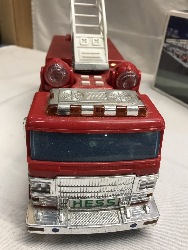 563933