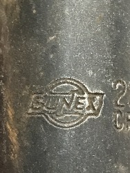 563969