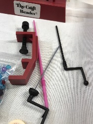 564183